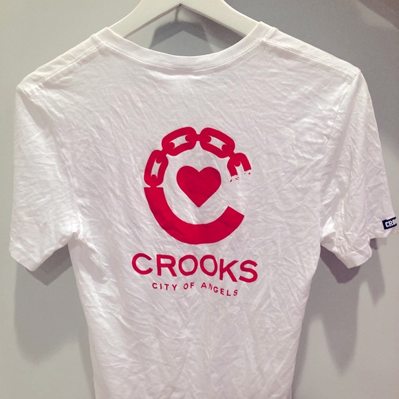 Crooks & Castles v-neck shirt - Picture 1 of 6